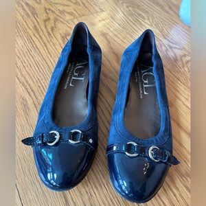 AGL Flats GUC SFPF 37.5/6.5 - NAVY PATENT